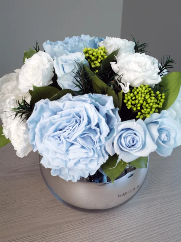 Loulou (M) Baby Blue preserved flower arrangement detail view in Dubai