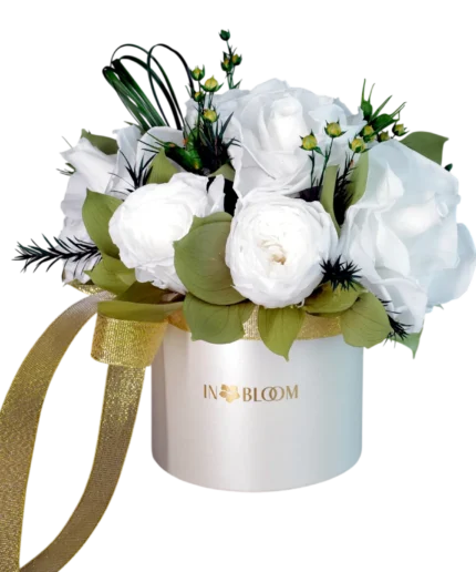 Elis - Blanc preserved flowers gift box in Dubai