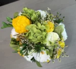 Luna e Sole preserved flower arrangement detail view in Dubai
