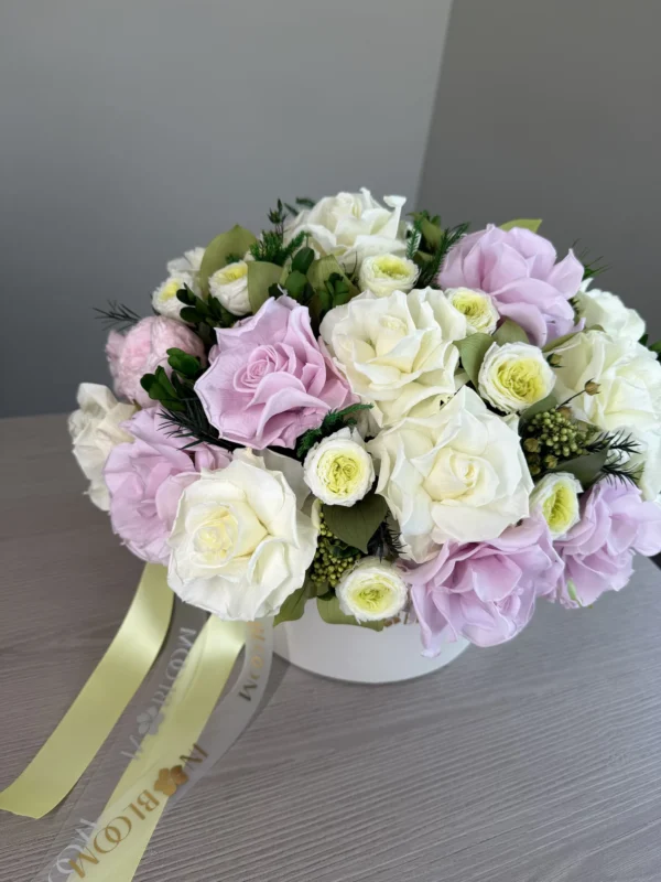 Olivia - Spring Breath preserved flowers gift box detail view in Dubai