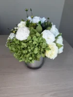Juliette - Creamy Blue preserved flower arrangement detail view in Dubai