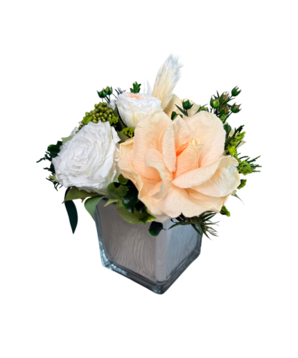 Preserved flowers arrangement , forever rose