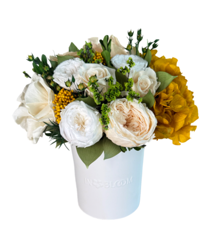 Interior Flowers arrangement