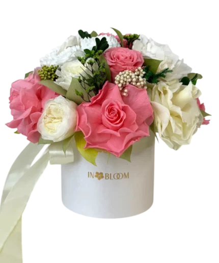 Elis Cream Pink preserved flower box