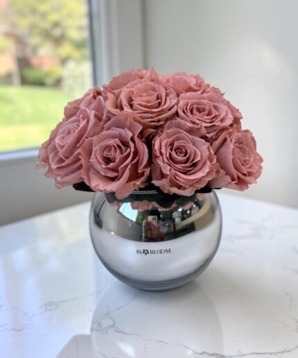 LOULOU ( s ) DUSTY PINK preserved flower arrangement in Dubai detail