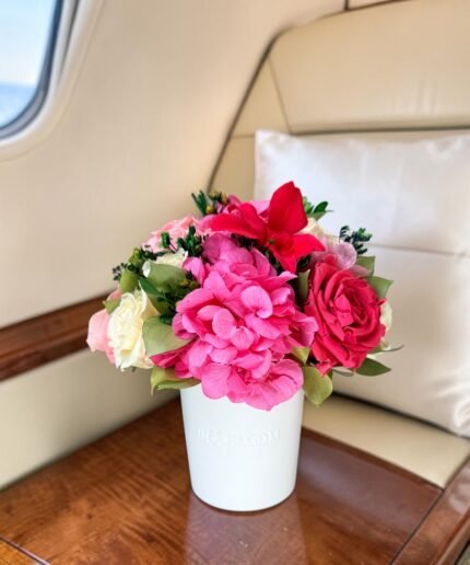 Luna - Pink Whisper preserved flower arrangement in Dubai detail
