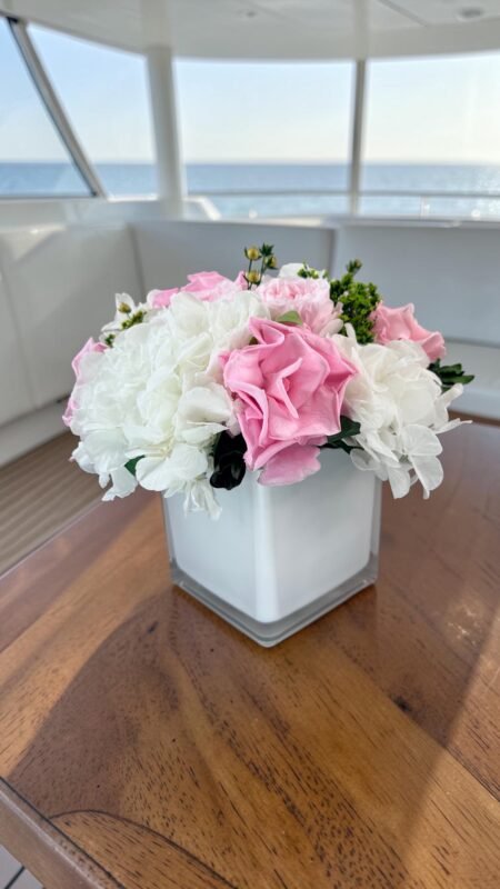 Blush Harmony preserved flower arrangement in Dubai detail