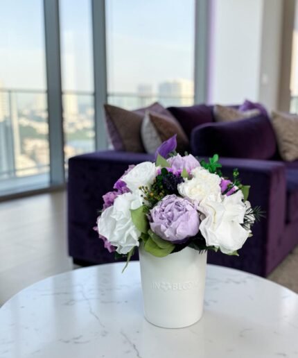 Luna - White & Lilac Dream preserved flower arrangement in Dubai detail