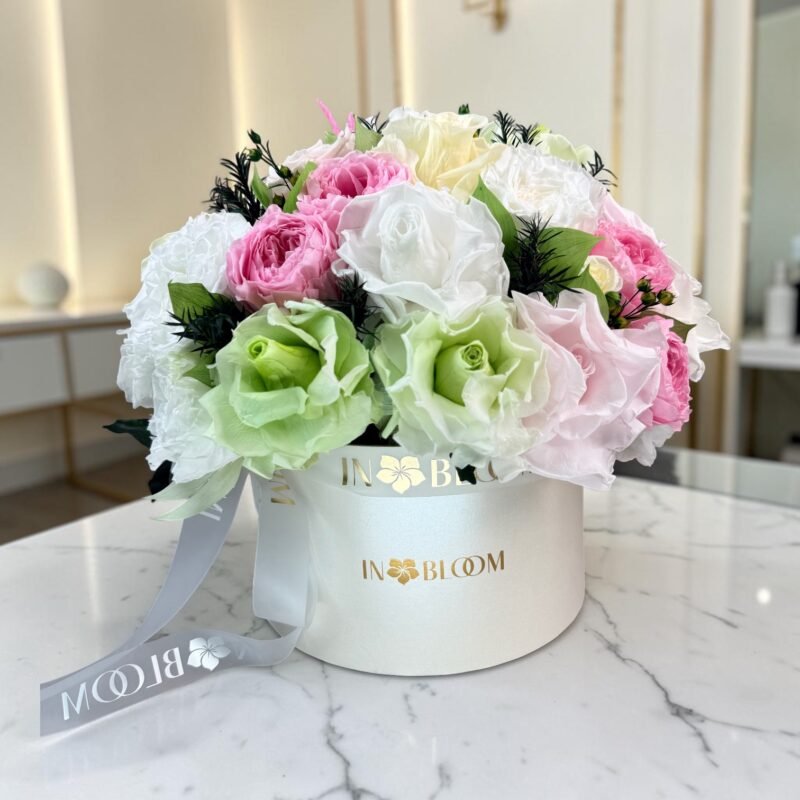 Olivia - Blush Garden preserved flower arrangement in Dubai detail
