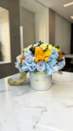 Elis - Golden Skies preserved flower arrangement in Dubai detail