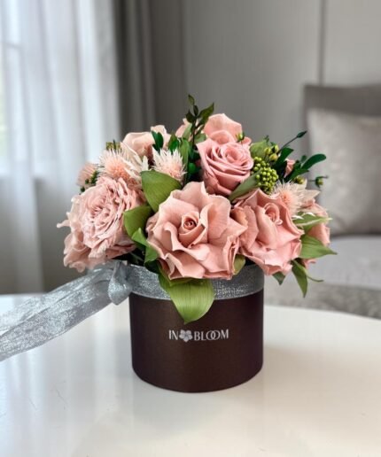 ELIS - DUSTY PINK preserved flower arrangement in Dubai detail