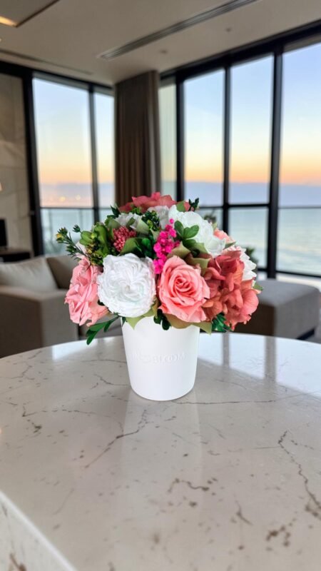 Luna - Bicolor pink preserved flower arrangement detail view in Dubai