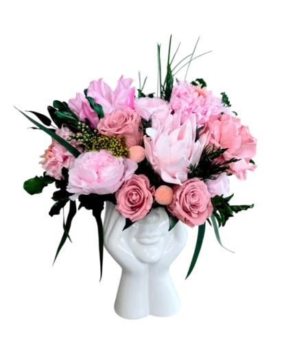Dreamy preserved flower arrangement in Dubai