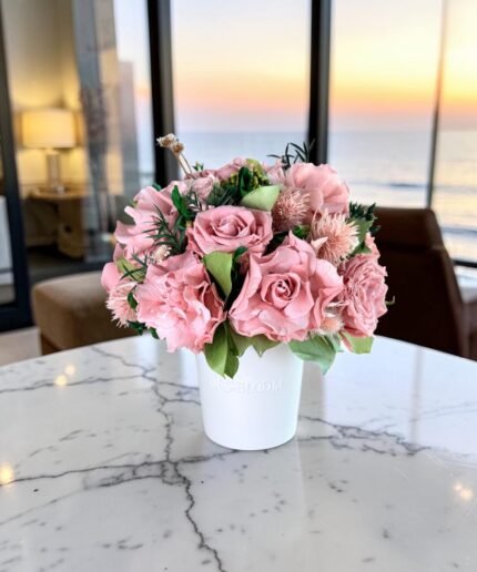 Luna - Dusty pink preserved flower arrangement detail view in Dubai