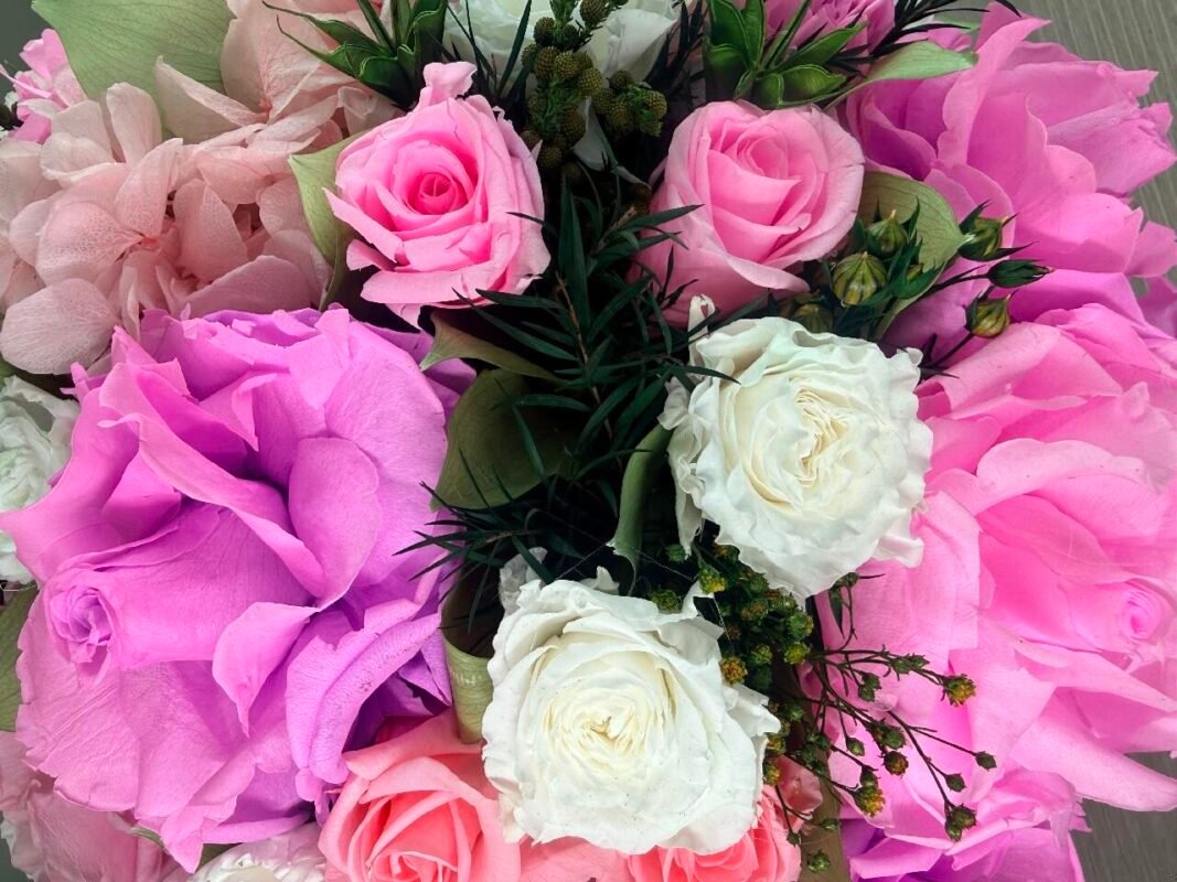Olivia - Bright pink preserved flowers gift box detail view in Dubai